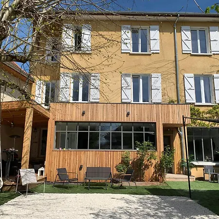 Maison Du Bonheur, Cocooon *